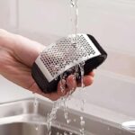 Arc Shaped Garlic Press Crusher With Comfortable Grip - Image 4